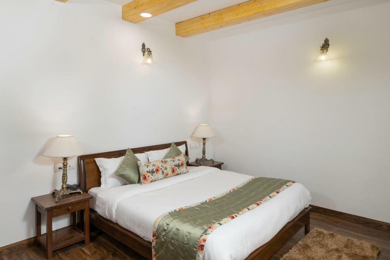 Hotel Delfryn Manāli エクステリア 写真